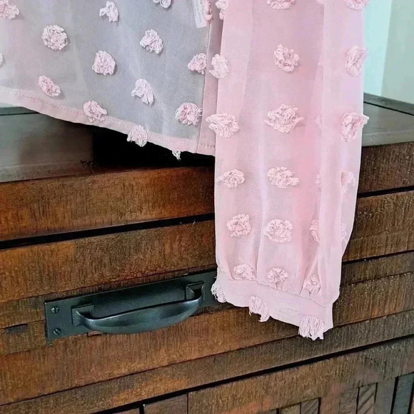 Pink Long Sleeved Sheer Blouse Women's Medium Shein Light Feminine Pretty - Picture 6 of 11